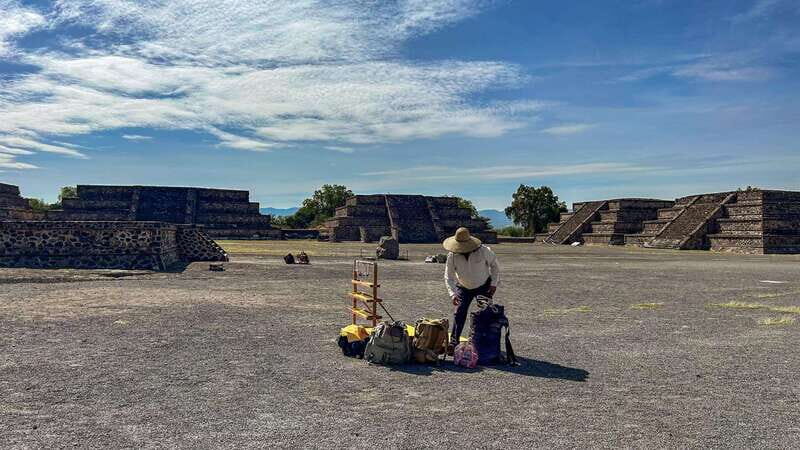 Mexico City: Teotihuacan Pyramids Early Access Guided Tour - Avenue of the Dead and Pyramid of the Moon