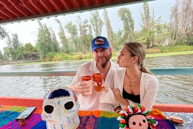 Mexico City The island of dolls, games and drinks - Meeting point and timing: where to start and how to plan your day
