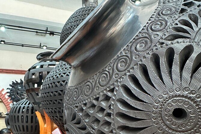 Monte Alban Chesillo and handicrafts alebrijes and black mud - Pickup, Timing, and How to Plan Your Day