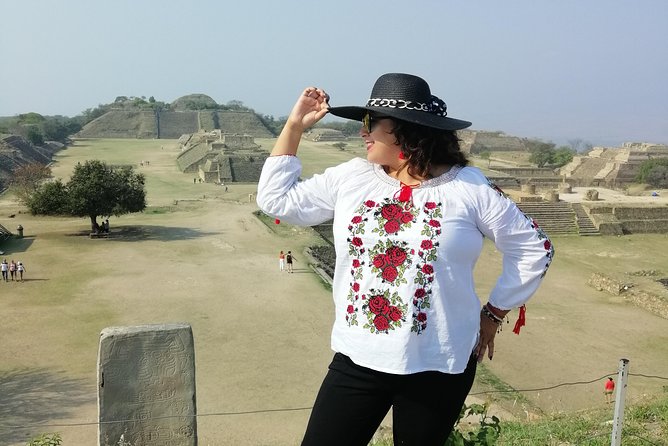 Monte Alban Shuttle - A Low-Stress Ride From Oaxaca City to Monte Albán