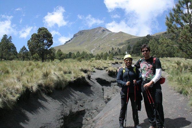 Mountaineering Malinche (4,460 meters) - Summit Time With Professionals: Ariel and Bernardo’s Style