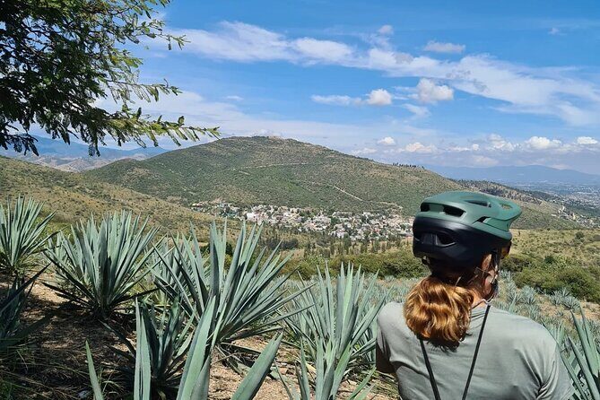 MTB Bike Tour: Local Trails in Monte Albán and Atzompa - What I really liked: guides and trail time