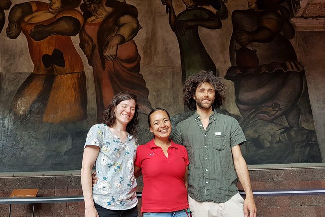 Muralist Art Semi Private Walking Tour in Mexico City Downtown - The guide factor: why your hour is worth more with context