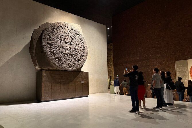 Museum of Anthropology and Chapultepec Castle VIP guided tour - Quick highlights