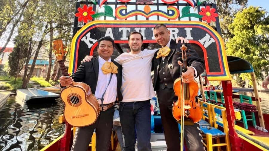 Music and Tequila in Xochimilco visits Coyoacán and CU - Coyoacán’s cobblestones and the Frida Kahlo Museum mural area (no museum ticket needed)