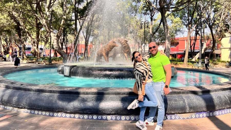 Music and Tequila in Xochimilco visits Coyoacán and CU - Who this tour is best for (and who might want something else)