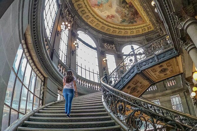 Must-see Buildings & Palaces of Mexico City - Stop 2: Museo Banco de México and the Story Behind the Peso