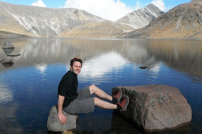 Nevado de Toluca (Walk through the lagoons of the Sun and the Moon) - Lunch and the payoff moment on your way back