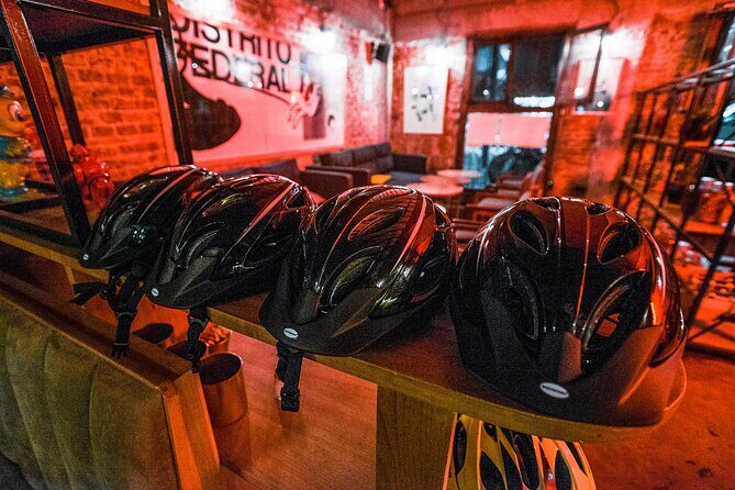 Night Street Food & Bike Tour / Small Groups /All Inclusive - Stop 3 in Roma Norte: Korean-Mexican tacos in a hip street-food moment