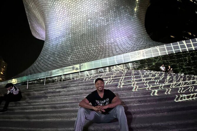 Night tour + tacos in Mexico City fully illuminated! - Timing, pacing, and the real logistics you’ll feel