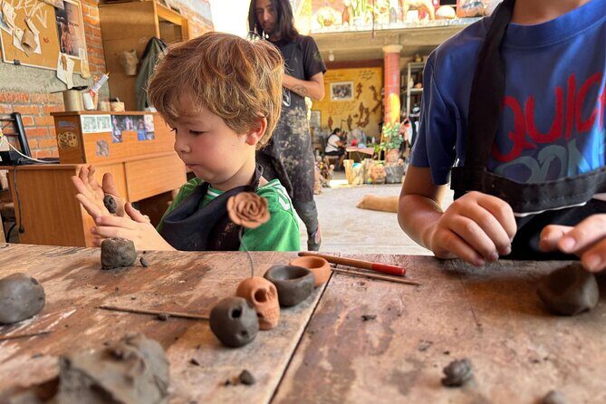Oaxaca Artisan Pottery Alebrijes, Black Clay Tour and Frida Kahlo - A Hands-On Day of Oaxaca Folk Art
