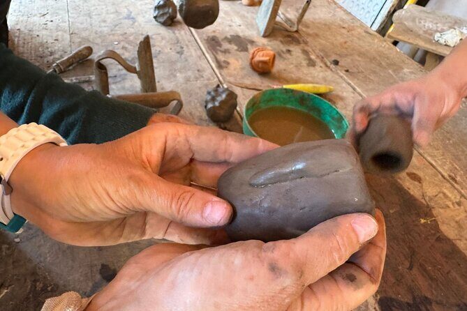 Oaxaca Artisan Pottery Alebrijes, Black Clay Tour and Frida Kahlo - Pottery Class at Manos que Ven: Making a Mezcalero with José García’s Workshop
