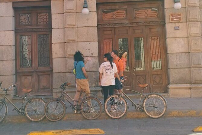 Oaxaca City Bicycle Tour Explore Iconic Barrios - Zócalo Cathedral Stop: Seeing the City’s Center Up Close