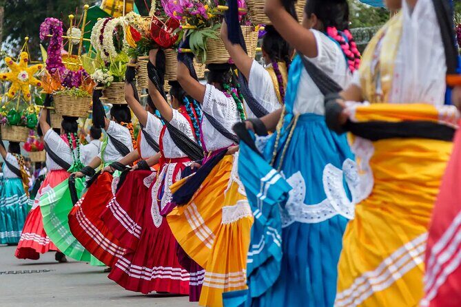 Oaxaca with a Local Photographer - Small-group logistics that keep the focus on the photos