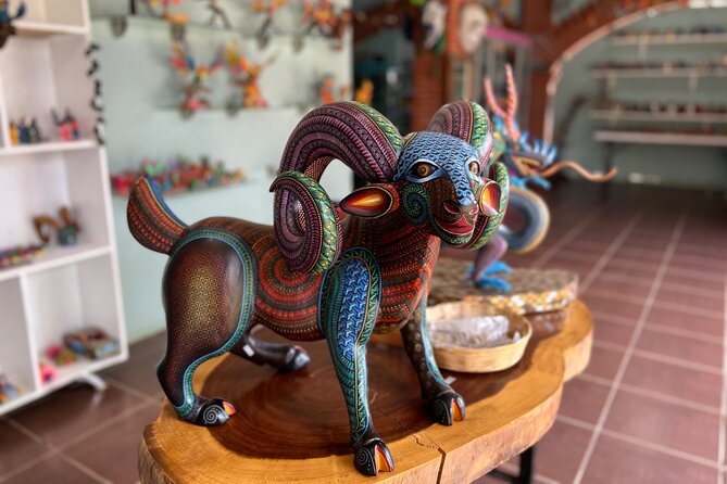 Oaxaca Women Private Tour - Stop 2: Santo Tomás Jalieza Textile Workshops on a Backstrap Loom