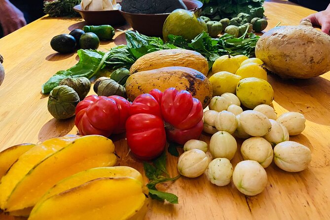 Oaxacan Vegetarian Cooking Class - What you’ll cook: salad, mole-style main dishes, and a sweet surprise