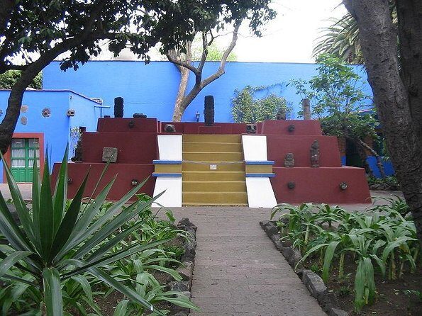 Photo Tour in Coyoacan - Key highlights worth your time