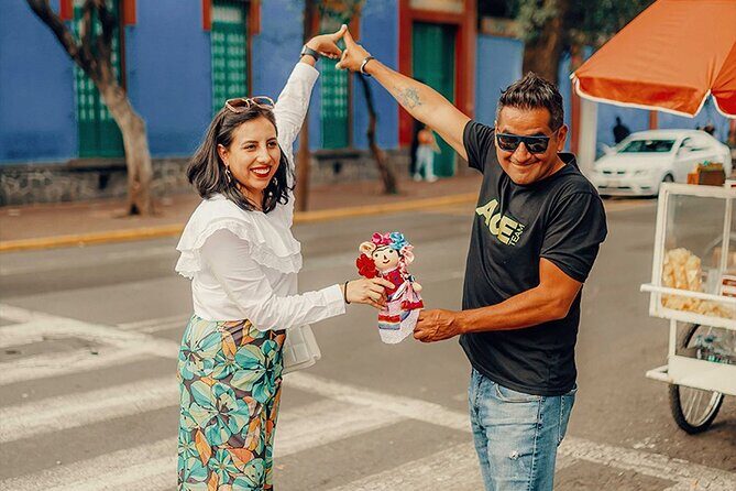 PREMIUM Frida Kahlo Museum and Xochimilco (Small Groups) - Should You Book Premium Frida Kahlo Museum and Xochimilco with Small Groups?