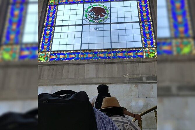 Private and Guided Tour to Chapultepec Castle with Transportation - Stop 2: The 530-Meter Ramp and the Alcaraz Area at the Castle