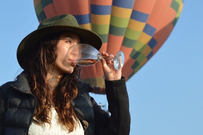 Private Balloon Flight over Teotihuacan plus Breakfast and Entry - Hot air over Teotihuacán at sunrise: what you’re really paying for