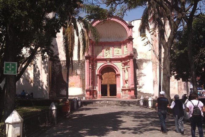 Private Day Tour of Xochicalco Archaeological Site and Cuernavaca - Price and value: is $205.99 per person a fair deal?