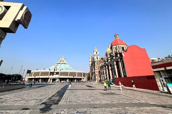 Private experience to the Basilica of Guadeloupe with transportation - Why the guide matters: Diego and Doña Maria set the tone
