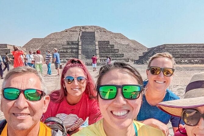 Private from Mexico City: Pyramids of Teotihuacan & Basilica of Guadalupe - Teotihuacán and Guadalupe in one day starting at 8:30