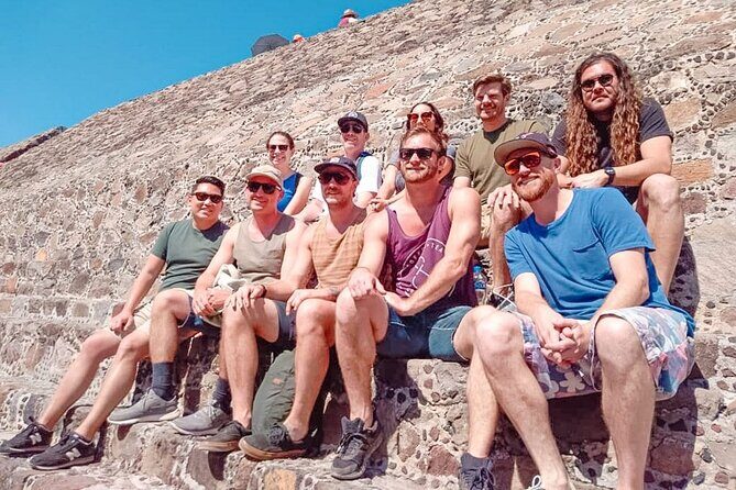 Private from Mexico City: Pyramids of Teotihuacan & Basilica of Guadalupe - The Basilica of Our Lady of Guadalupe: old basilica, new church, one pilgrimage