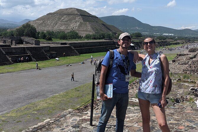 Private full tour to Teotihuacan and Basilica at your own pace - Lunch, restaurants, and optional extras at Teotihuacan