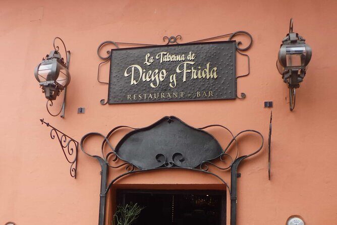 Private History & City Walking Tour of Guanajuato - How the 3 Hours Work: Pace, Comfort, and the End at Alhóndiga