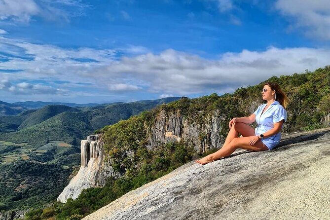 Private Oaxaca Car Tour: Explore Hierve el Agua - Hierve el Agua: mineral pools, cliff trails, and the timing that changes everything