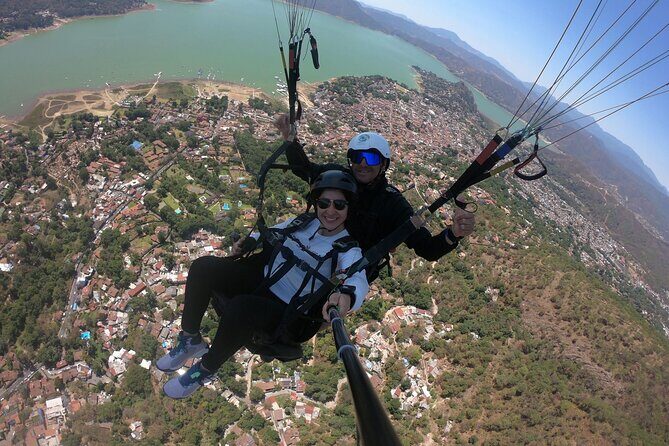 Private Paragliding Flight in Valle de Bravo with Instructor - Flying Over the Magical Town: What Up to 30 Minutes Feels Like