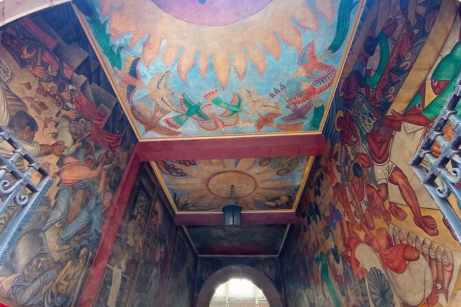 Private Street Food & Mural Art Tour in Mexico City - Stop 4: Palacio Postal, Porfirio Díaz, and architecture between eras