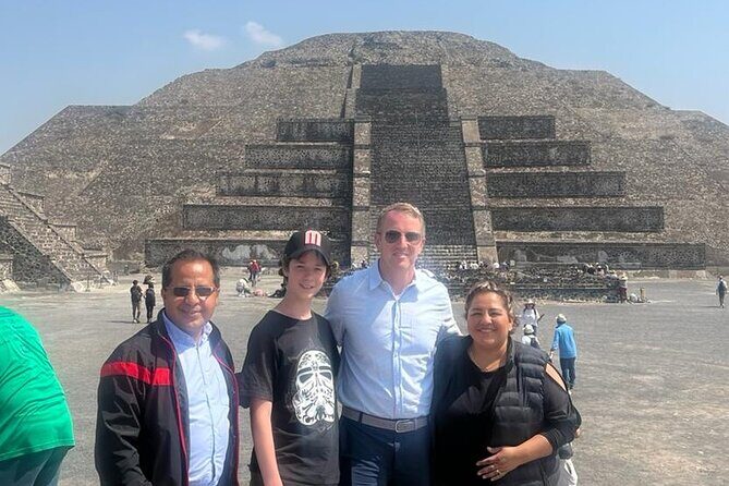 Private Teotihuacan and Tequila Tasting Tour. - The Guadalupe Shrine addition: an extra cultural stop