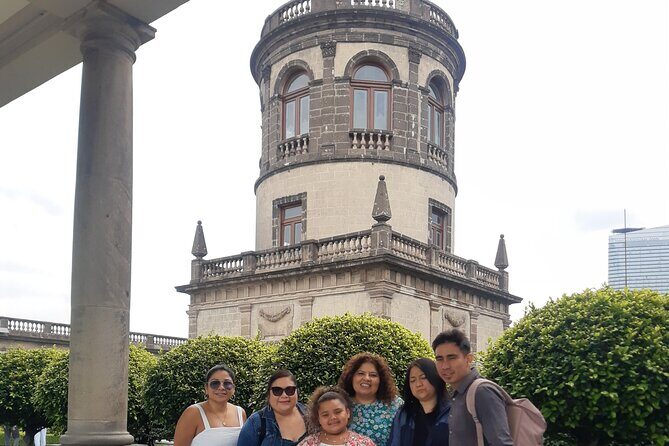 PRIVATE Tour Chapultepec Castle - Chapultepec Castle: the main attraction, explained as you walk