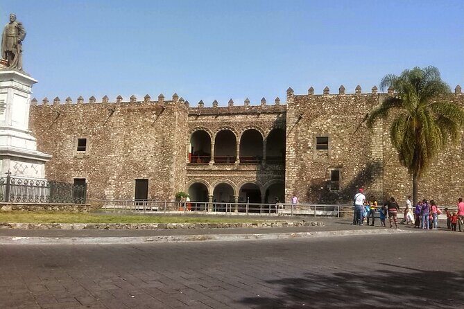 PRIVATE TOUR Colonial Town Taxco and Cuernavaca from CDMX. - Plaza Borda and Taxco’s silver shopping zone