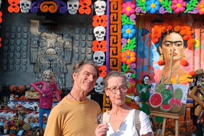 Private Tour Coyoacan & Frida Kahlo's Neighbourhood - Best Rated - Parque Frida Kahlo and the public art that frames the story