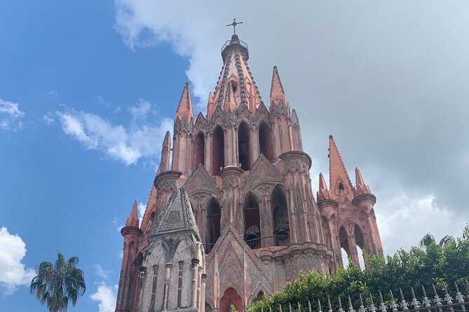 Private tour Guanajuato, Dolores Hidalgo, Atotonilco and San Miguel de Allende route - Route overview: Guanajuato to San Miguel in one Independence-focused day