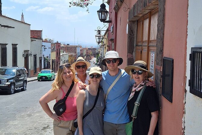 Private Tour Guide in San Miguel de Allende - Centro Cultural Ignacio Ramírez El Nigromante: a courtyard break for art and ideas