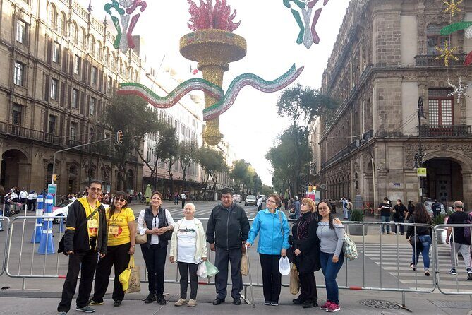 Private Tour Historic Center and Castle of Chapultepec - Palacio Nacional in 35 minutes: power built on earlier ground