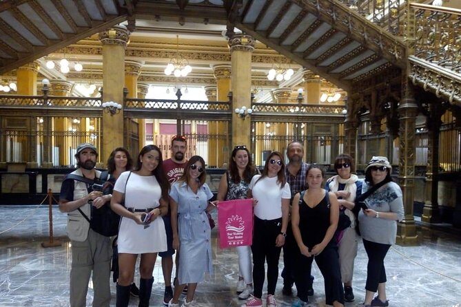 Private Tour in Mexico City - Best Rated - Palacio de Minería and the Real Meteor Moment