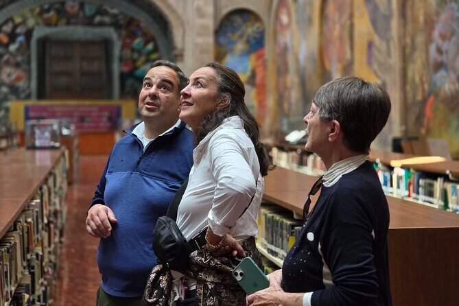 Private Tour in Mexico City with an Award Winning Author - A poet’s-eye walk through Mexico City’s Centro Histórico