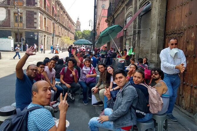 Private Tour in the Historic Center of CDMX with Local Guide - House of Tiles: where elegance meets everyday life