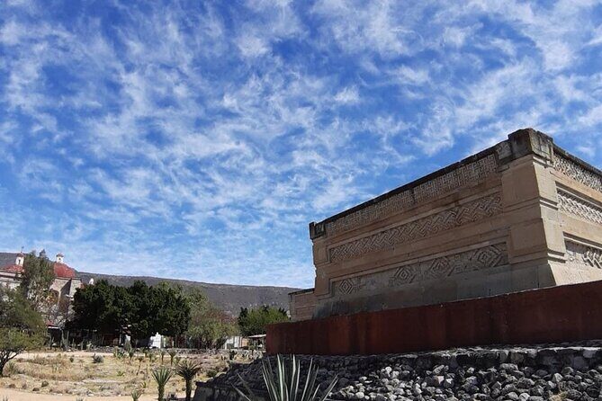 Private tour Mitla, Weavers town, Mezcal and Boil the water - Price and logistics: where your money actually goes