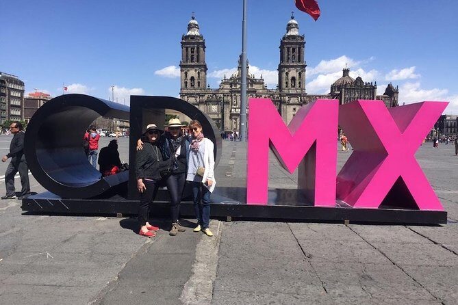 Private Tour of Mexico City with Anthropology - Metropolitan Cathedral and Palacio Nacional: Power, Faith, and Who Ruled When