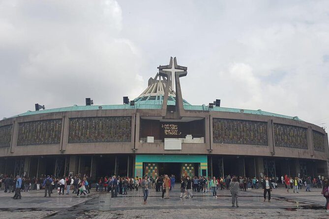 Private Tour of Pyramids of Teotihuacán and Basilica of Guadalupe - Should you book this private Pyramids + Basilica tour?