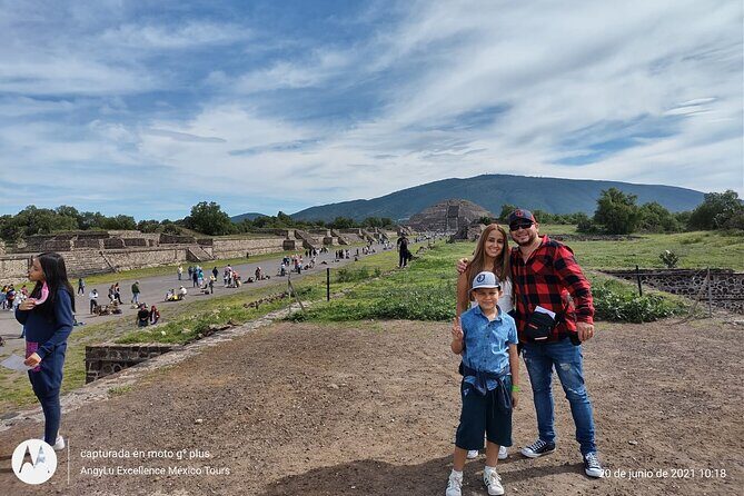 Private Tour Pyramids of Teotihuacan - Stop 3: Inside Teotihuacan—Sun, Road of the Dead, and Moon
