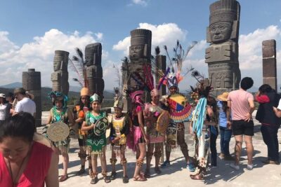Private Tour: Pyramids of Teotihuacan and Piramides of Atlantes de Tula - Your Guide Sets the Tone: Explanations Tailored to Your Group