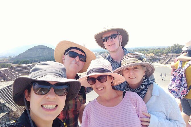Private Tour Teotihuacan Essentials - The on-site route: Sun, Moon, Quetzalcoatl, Avenue of the Dead