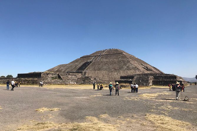 Private Tour Teotihuacan Pyramids & Basilica of Guadalupe - Timing and energy management in an 8–9 hour day